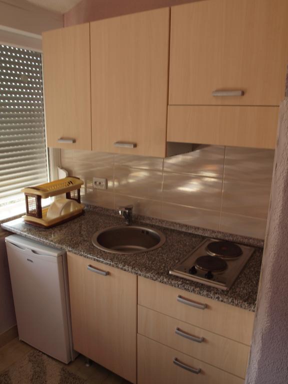 Apartments Zufic Stinjan Room photo